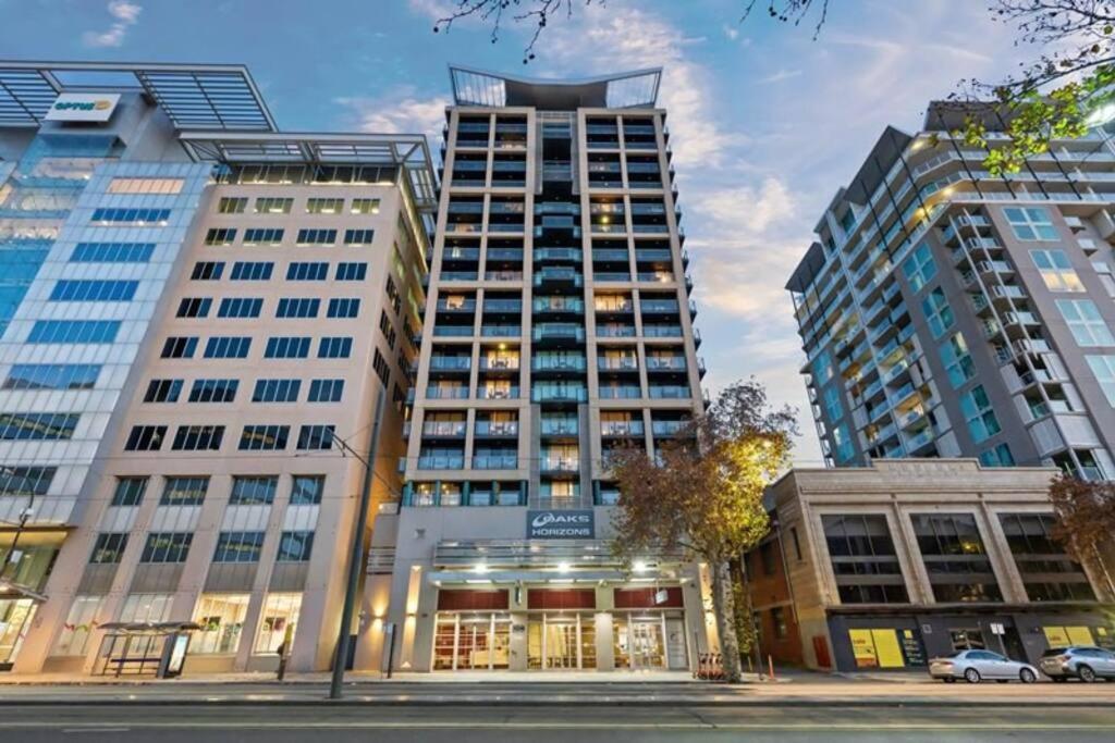 New Heights On North Terrace - 2Br Cbd Views Pool Apartment Adelaide Exterior photo